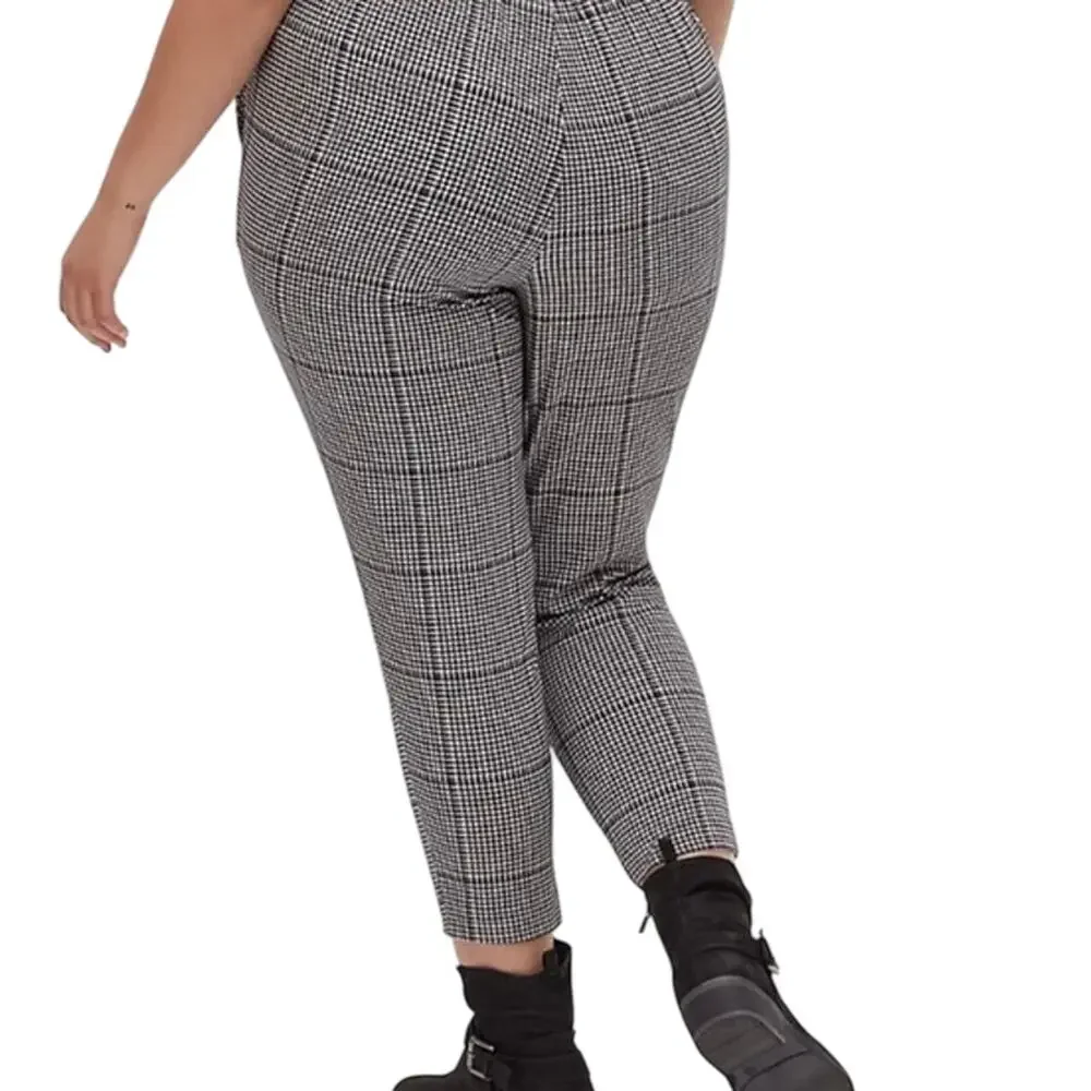 Torrid Black White Plaid Crepe Pull On Tapered Ankle Pant Size 2XL - Picture 7 of 16